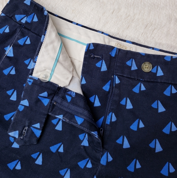 🚨NEW J Crew Blue Abstract Sailboat Chino Shorts - Picture 3 of 9